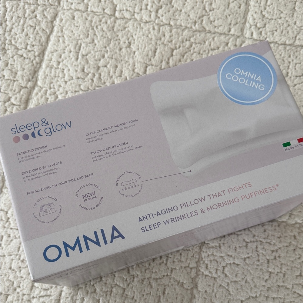 Omnia Anti-Aging Pillow - White